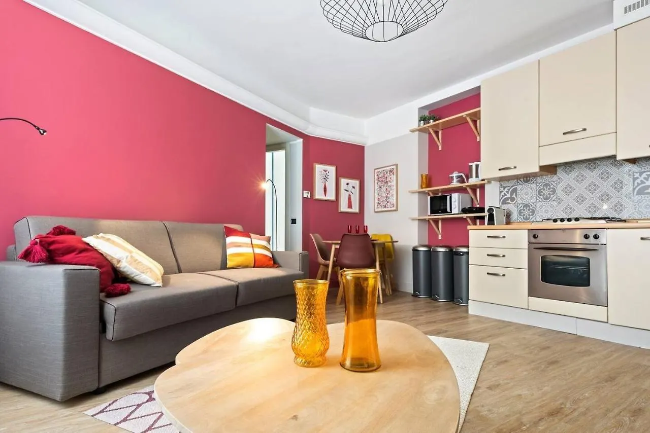 Apartment Guesthost - Navigli & Porta Genova M2 Cozy Apt Milan Italy