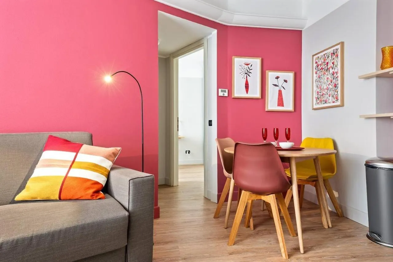 Apartment Guesthost - Navigli & Porta Genova M2 Cozy Apt Milan